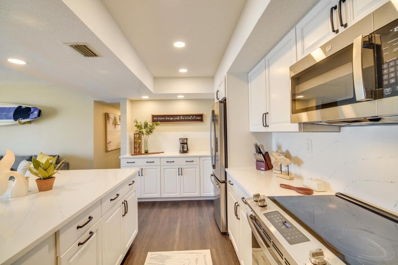 Oceanfront Satellite Beach Condo With Balcony, Views エクステリア 写真
