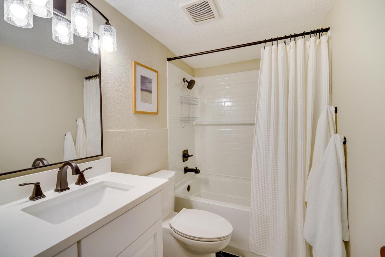 Oceanfront Satellite Beach Condo With Balcony, Views エクステリア 写真
