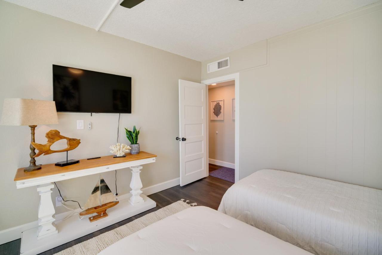 Oceanfront Satellite Beach Condo With Balcony, Views エクステリア 写真
